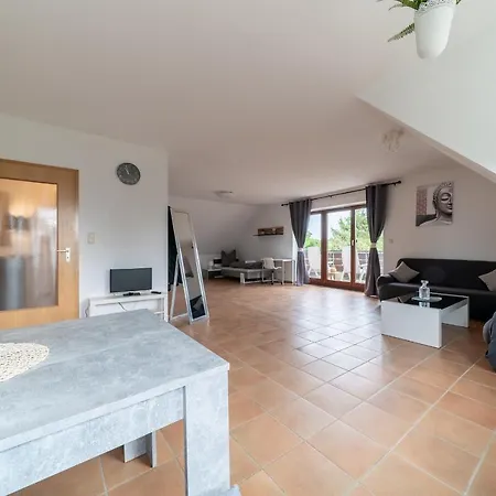 6632 Privatapartment Διαμέρισμα *